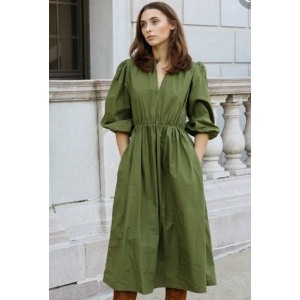 Mille Celeste Dress in Safari Green Women’s Sz. XS